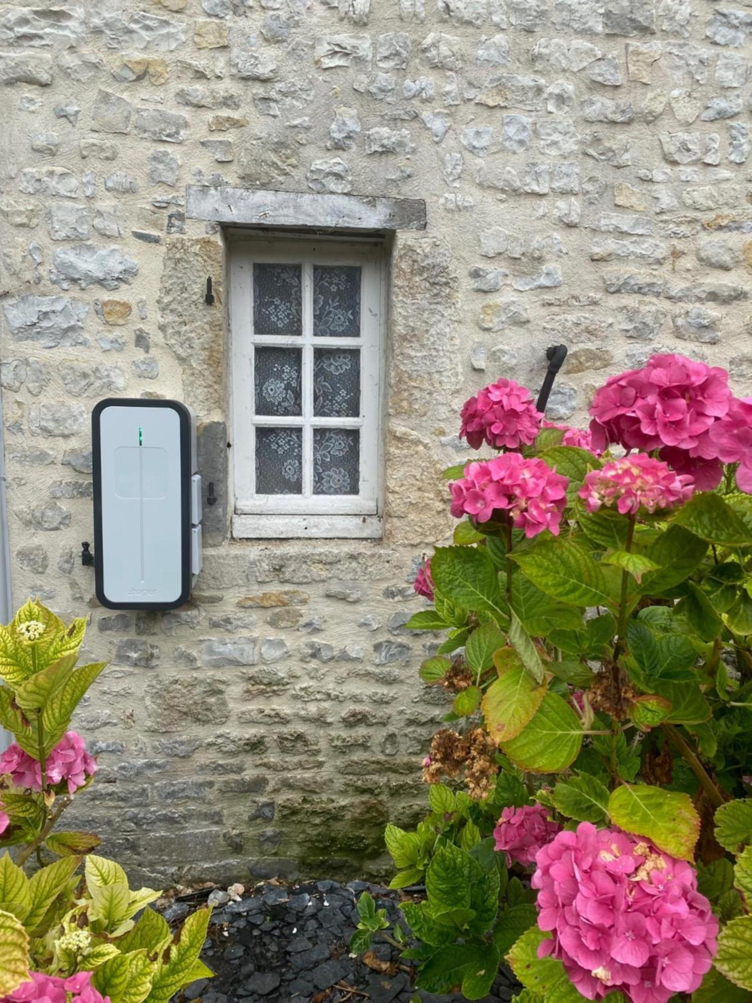 Le Manoir De Juganville Saint-Martin-de-Varreville Exterior foto
